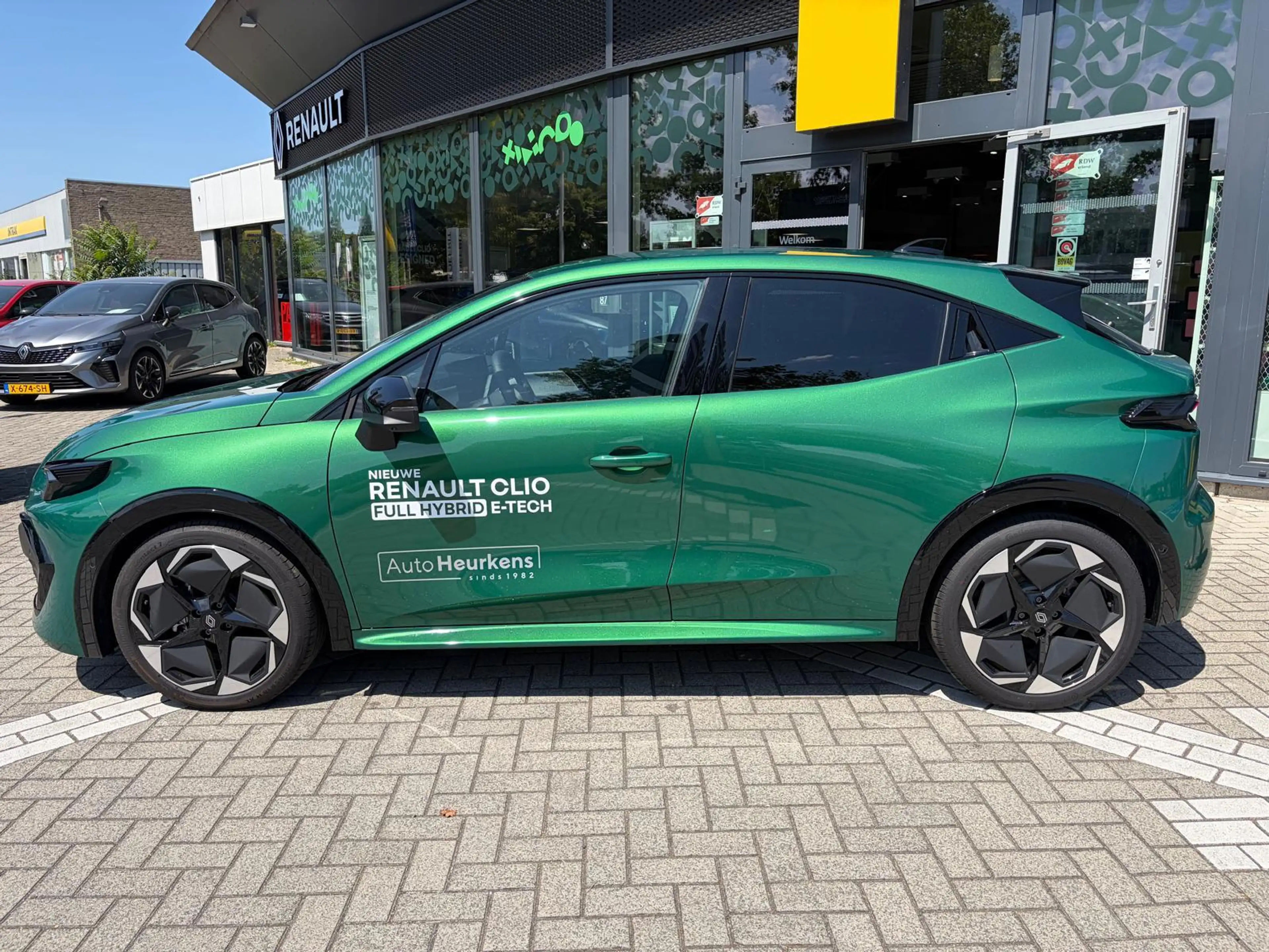 Renault Clio 1.8 Hybrid 160 techno | Pack Première | Demo | — photo 8