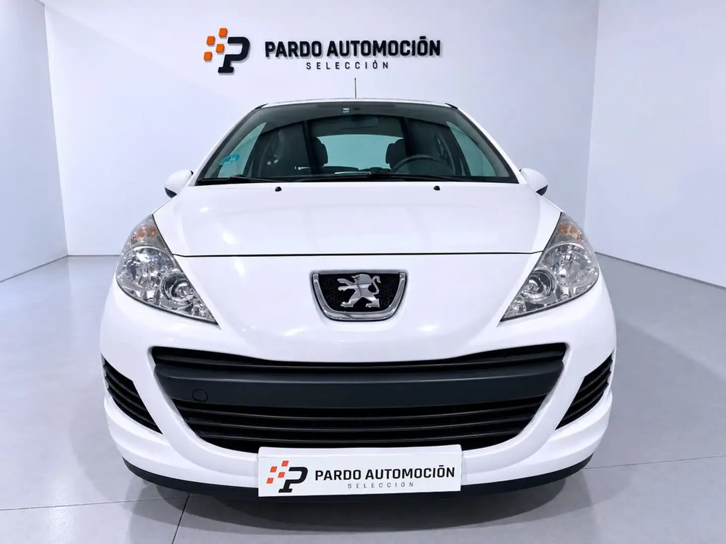 Peugeot 207 1.4i Confort 75 Blanco - 2