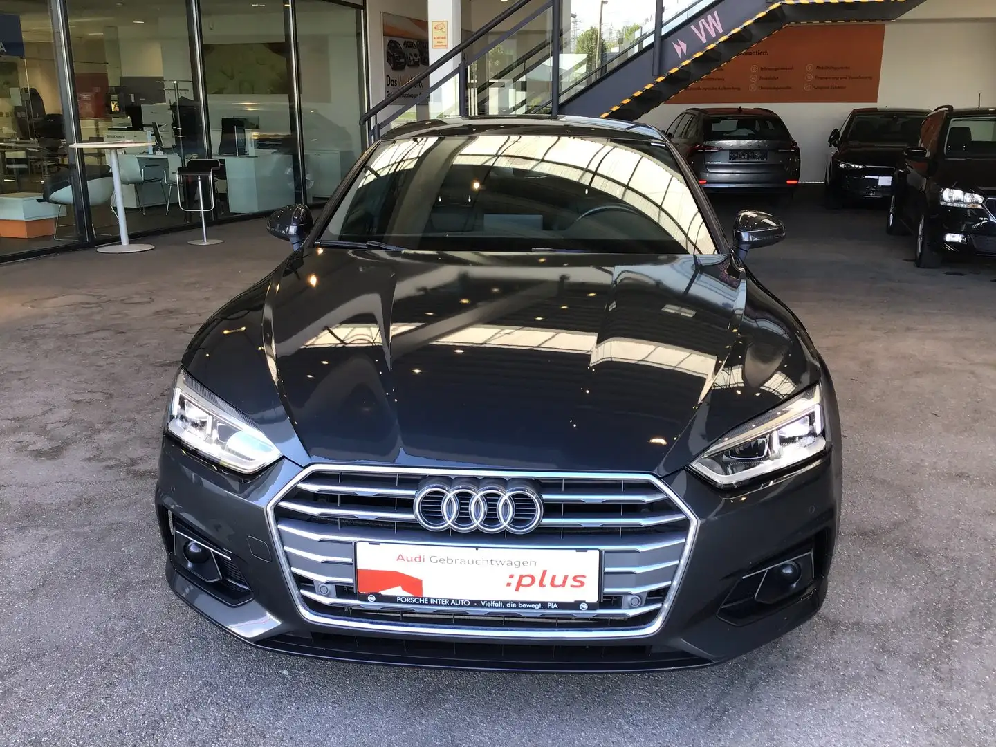 Audi A5 2.0 TFSI Sport Gris - 2