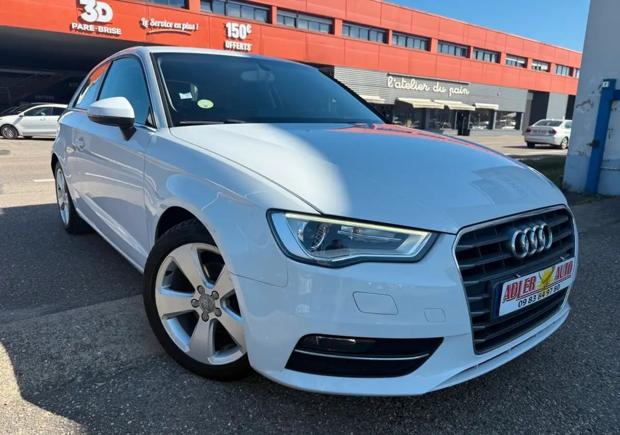 Audi A3 1.6 TDI 105ch FAP Business line 3p Boite