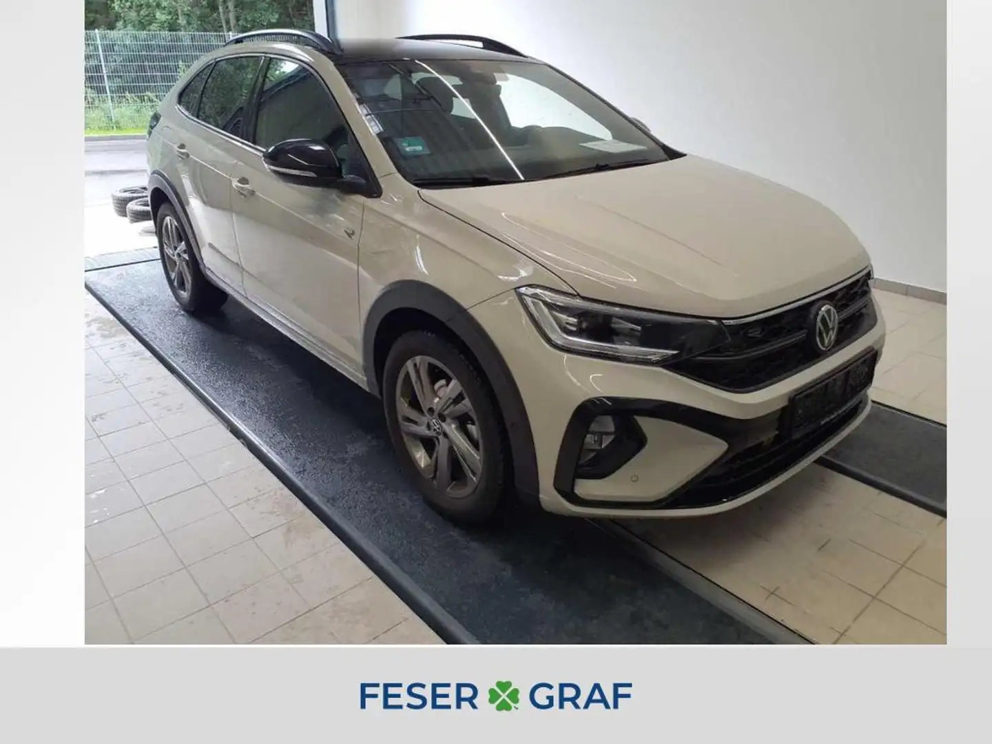 Volkswagen Taigo R-Line 1.5 TSI DSG 150PS Grau - 1