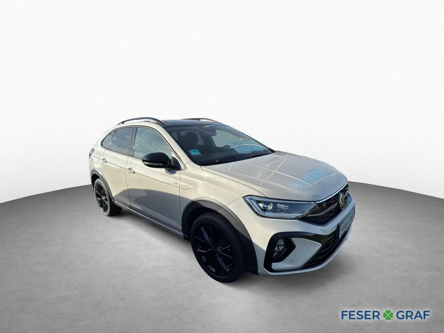 Volkswagen Taigo R-Line 1.5 TSI DSG 150PS Grau - 2