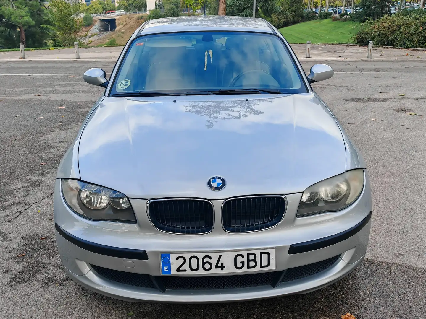 BMW 118 118d Plateado - 2