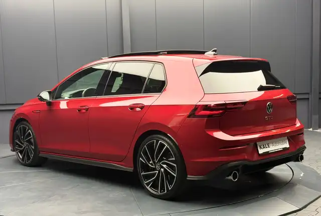 Volkswagen Golf view 5