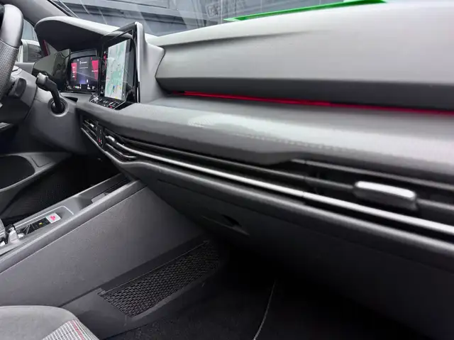 Volkswagen Golf view 15