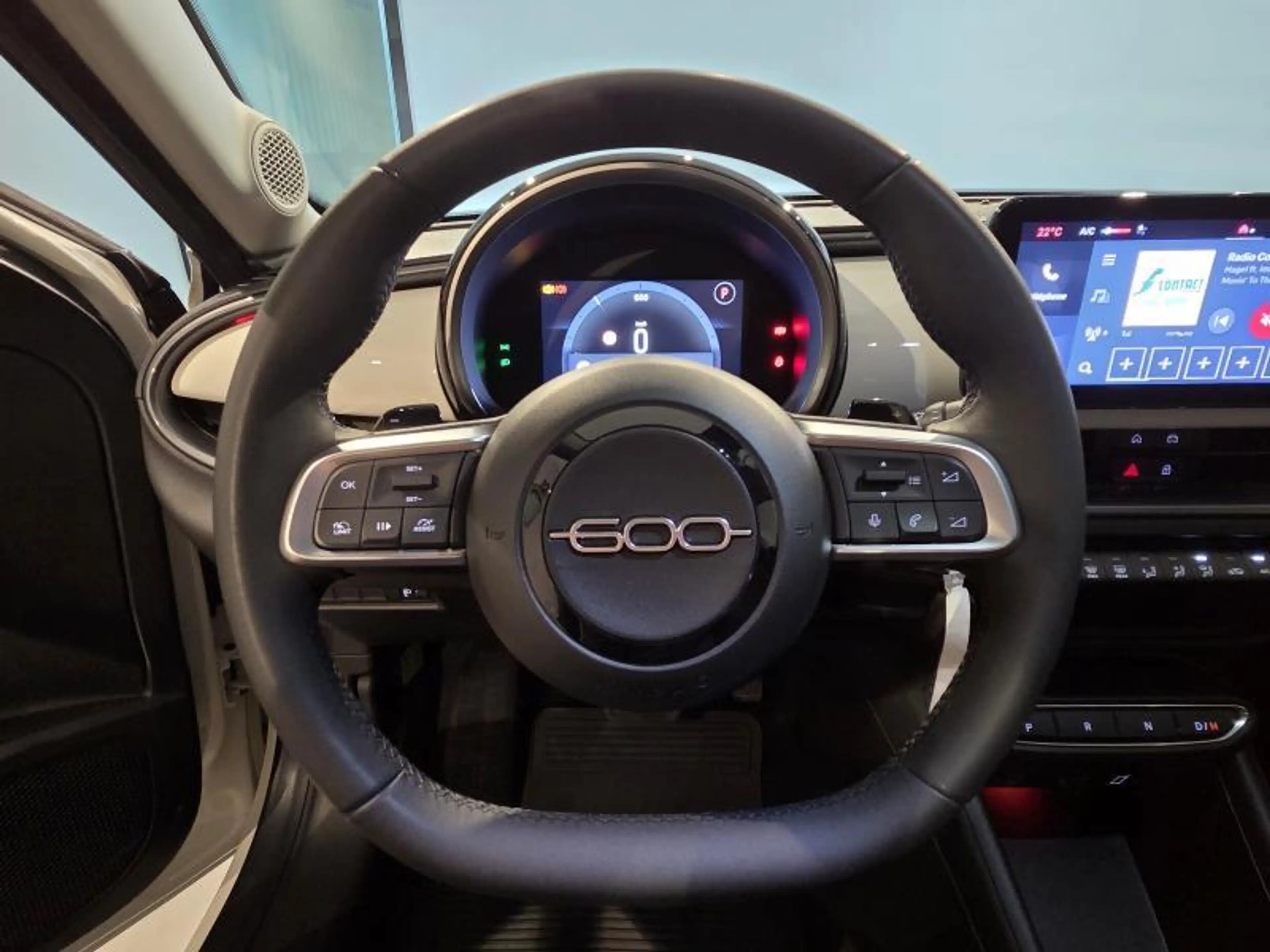 Fiat 600 Icon — photo 8