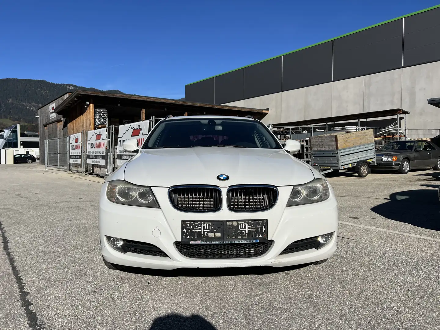 BMW 320 320d xDrive Touring Österreich-Paket - 2