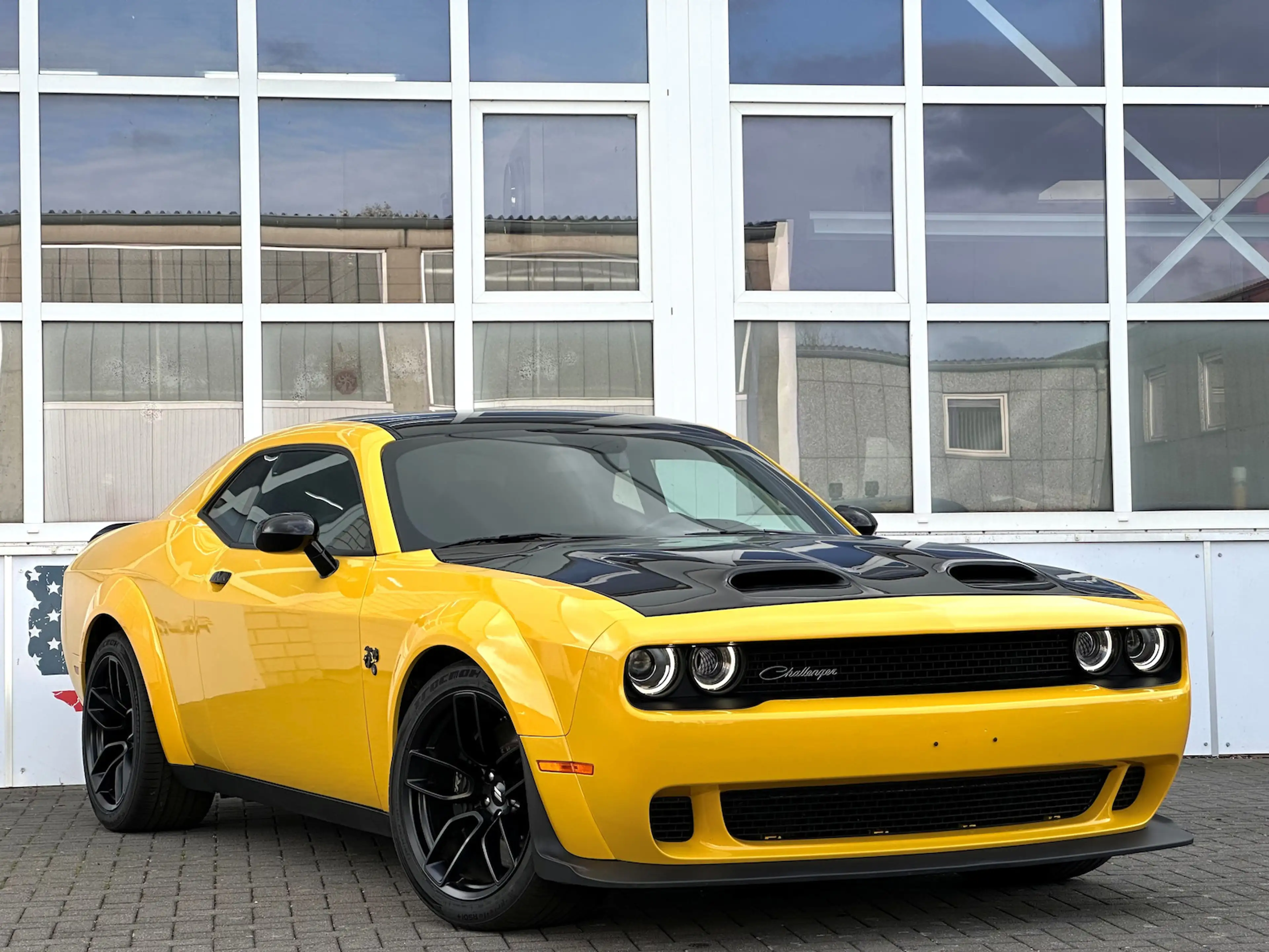 Dodge Challenger 392 R/T Scatpack original Widebody — photo 3