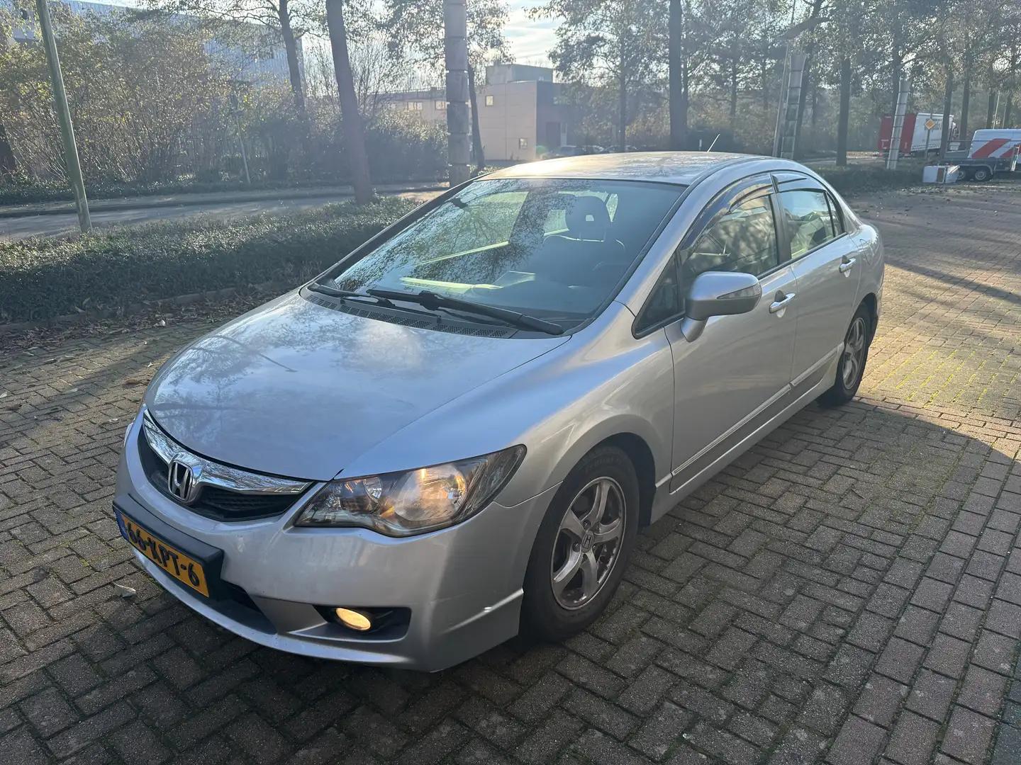 Honda Civic 1.3 Hybrid Elegance NAVI NAP Gris - 1