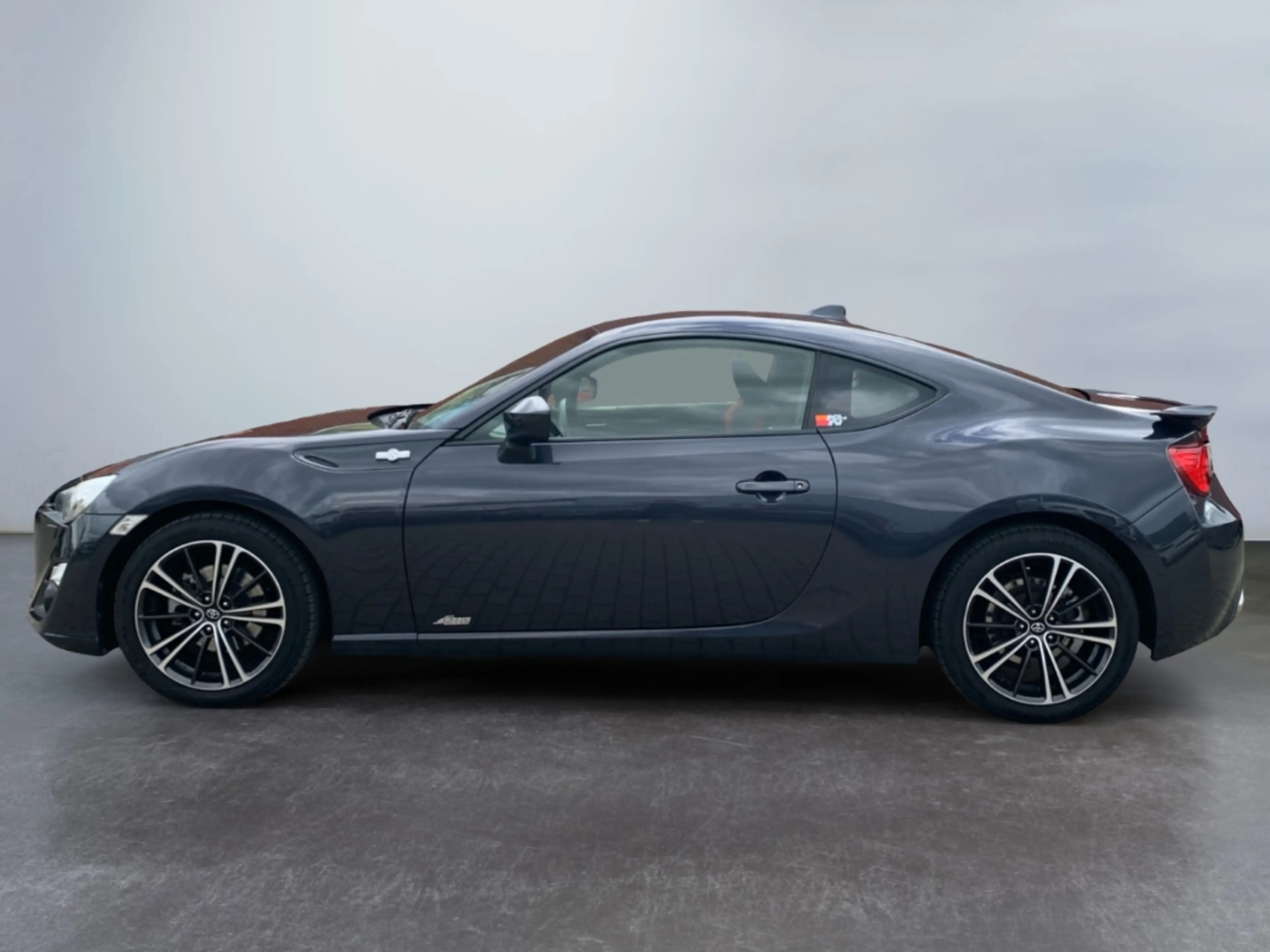 Toyota GT86 *Xenon*Sperrdiff*SmartKey*Bluetooth*Color* — photo 5