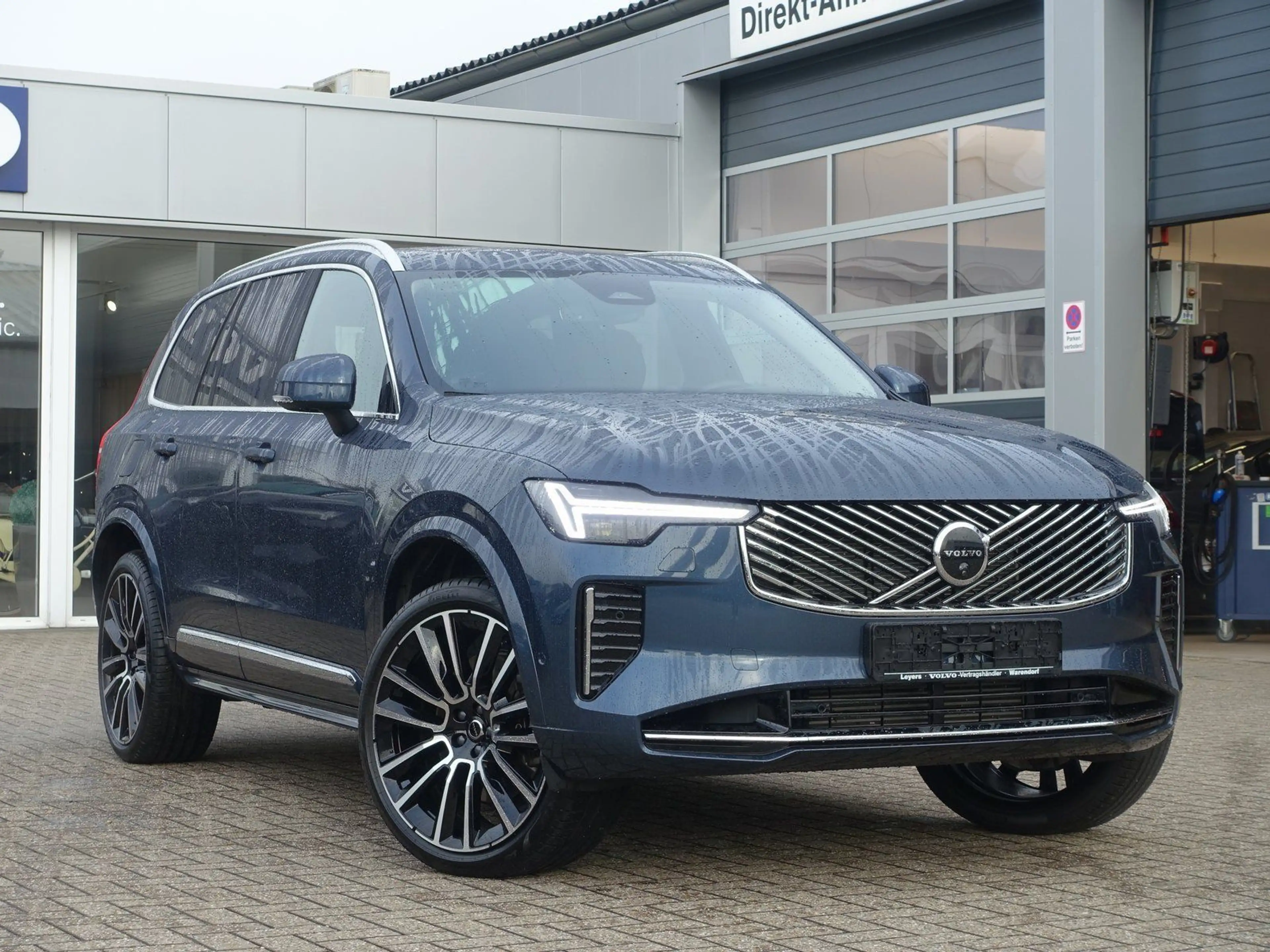 Volvo XC90 Ultra T8 AWD Plug-in/B&W/HUD/Pano/FourC/AHK — photo 3
