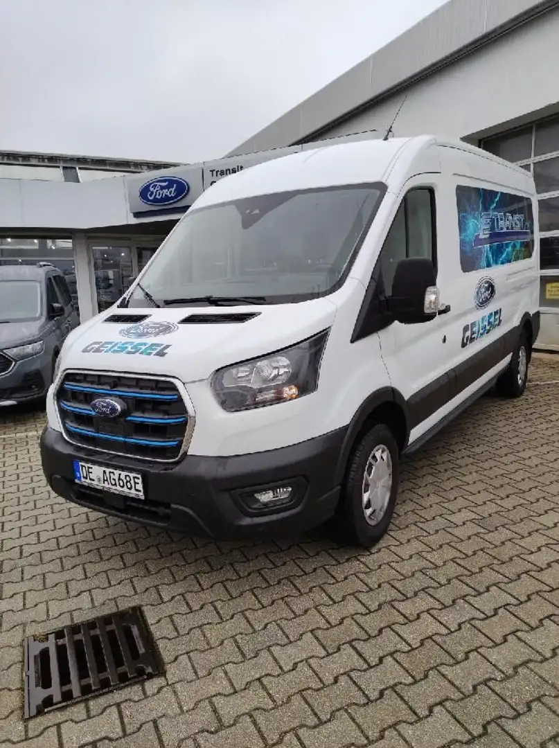 Ford E-Transit Kasten 350 L3H2 Trend NAVI KLIMA DAB+ Blanc - 1