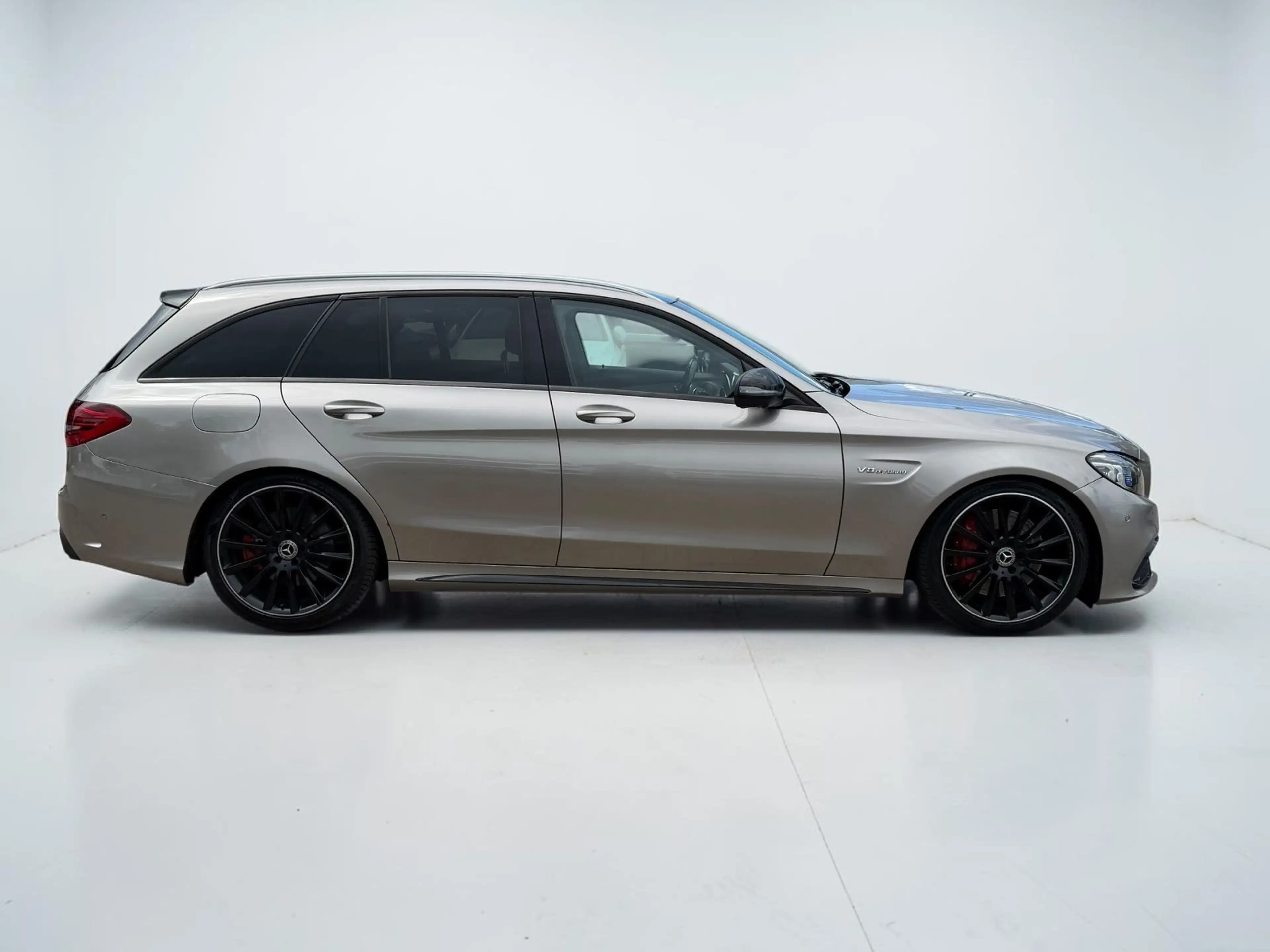 Mercedes-Benz C 43 AMG T 4Matic*C63 Optik*BURMESTER*PANO*HUD — photo 7