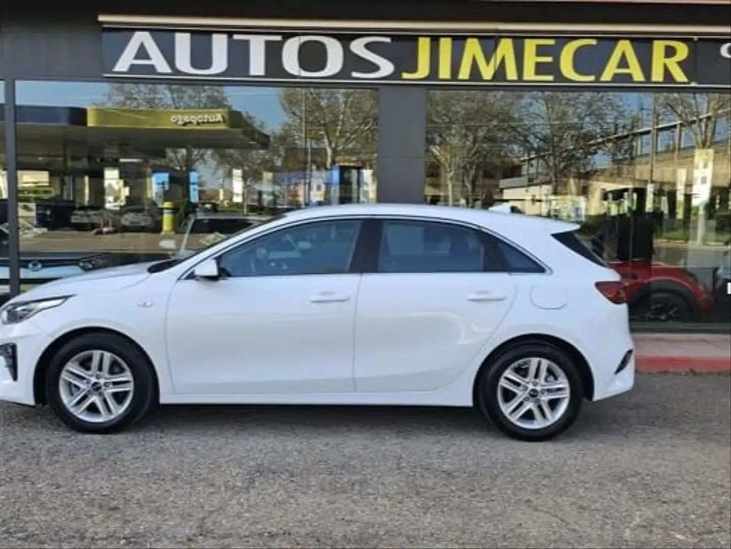 Kia Ceed / cee'd 1.0 T-GDI Drive 100 Blanco - 2
