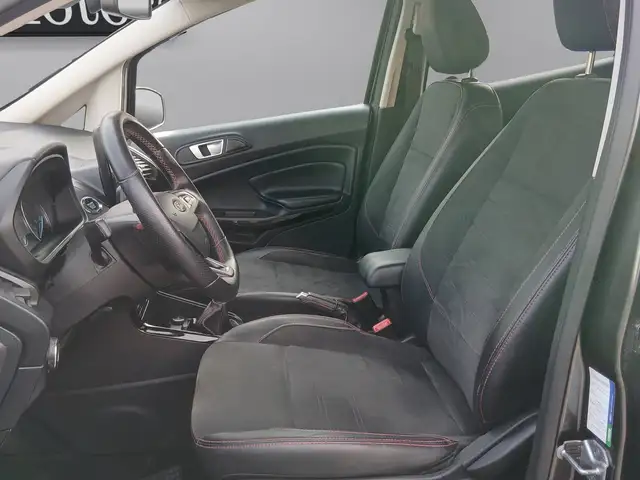 Ford Ecosport view 9