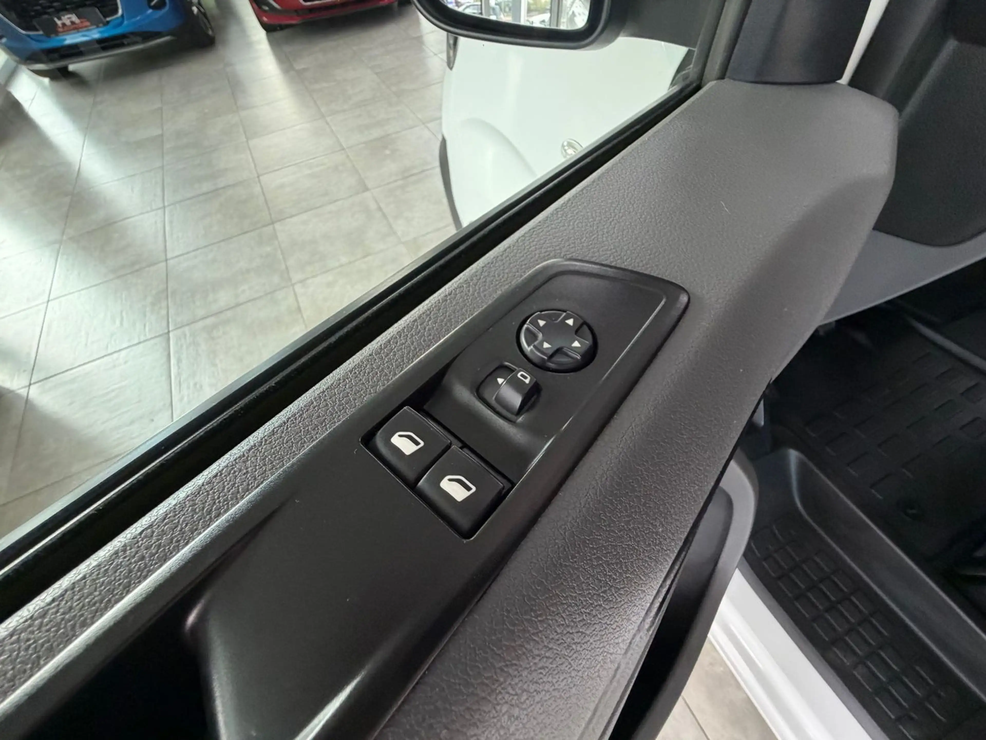 Citroen Jumpy XL (L3) Navi/Kamera/9-Sitzer/AHK — photo 14