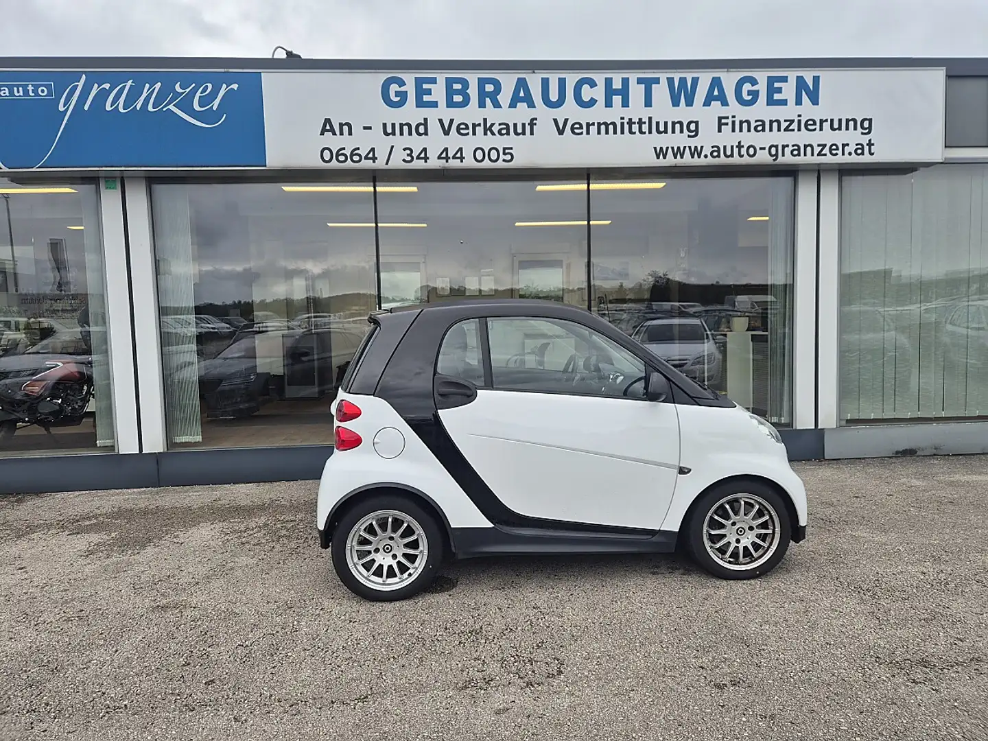 smart city-coupé/city-cabrio Smart Coupé Weiß - 1