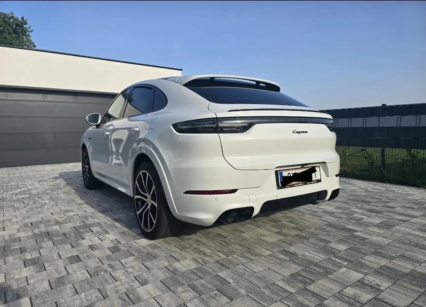 Porsche Cayenne E hybrid - 2