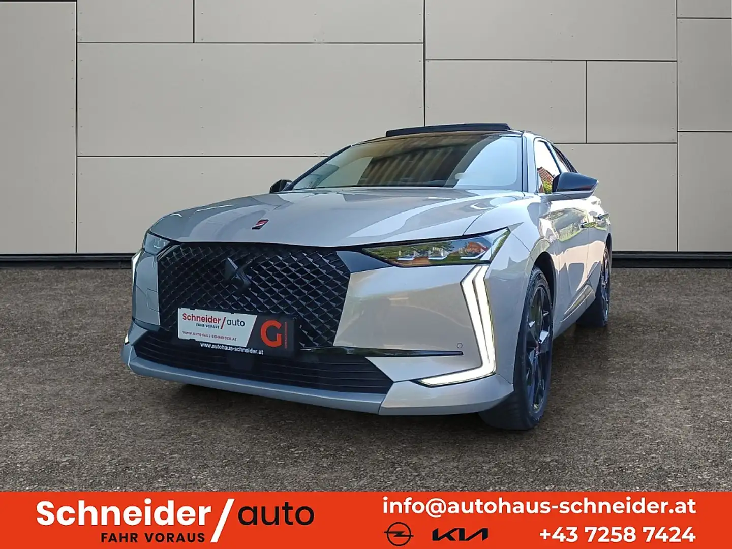 DS Automobiles DS 4 DS4 BlueHDi 130 S&S EAT8 Performance Line Silber - 1