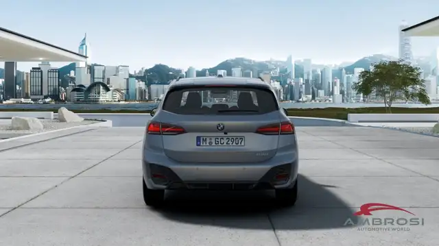 BMW 2 Series view 5
