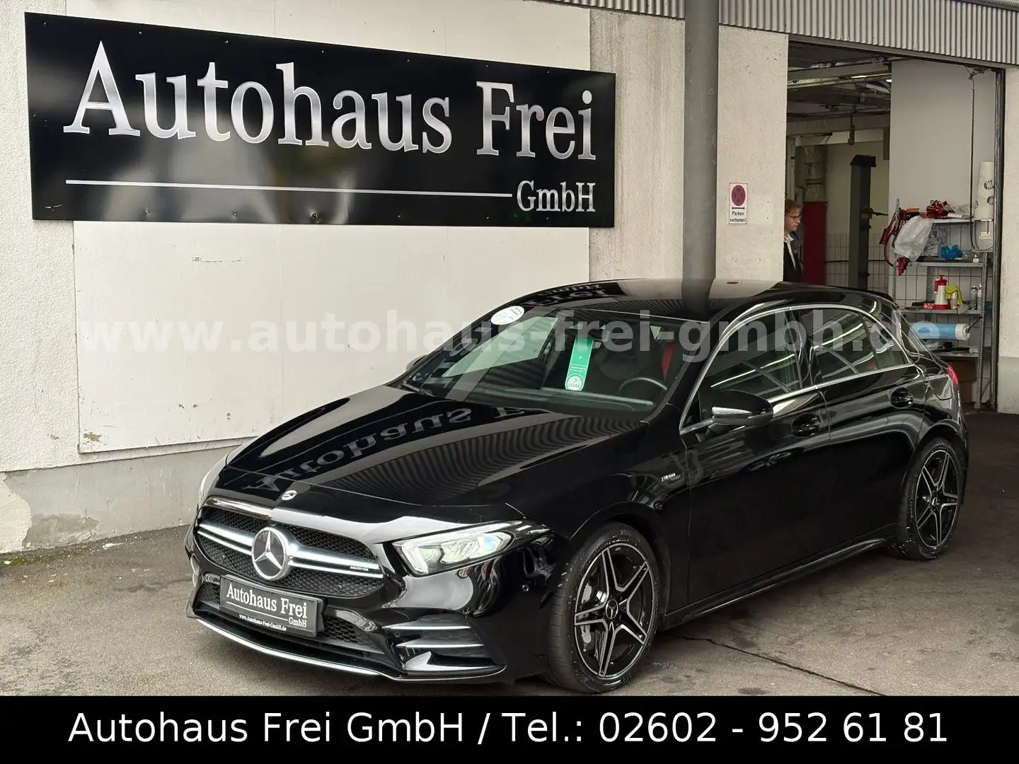 Mercedes-Benz A 35 AMG 4Matic AMBIENTE*WIDESCREEN*KAMERA*GARAN Noir - 1