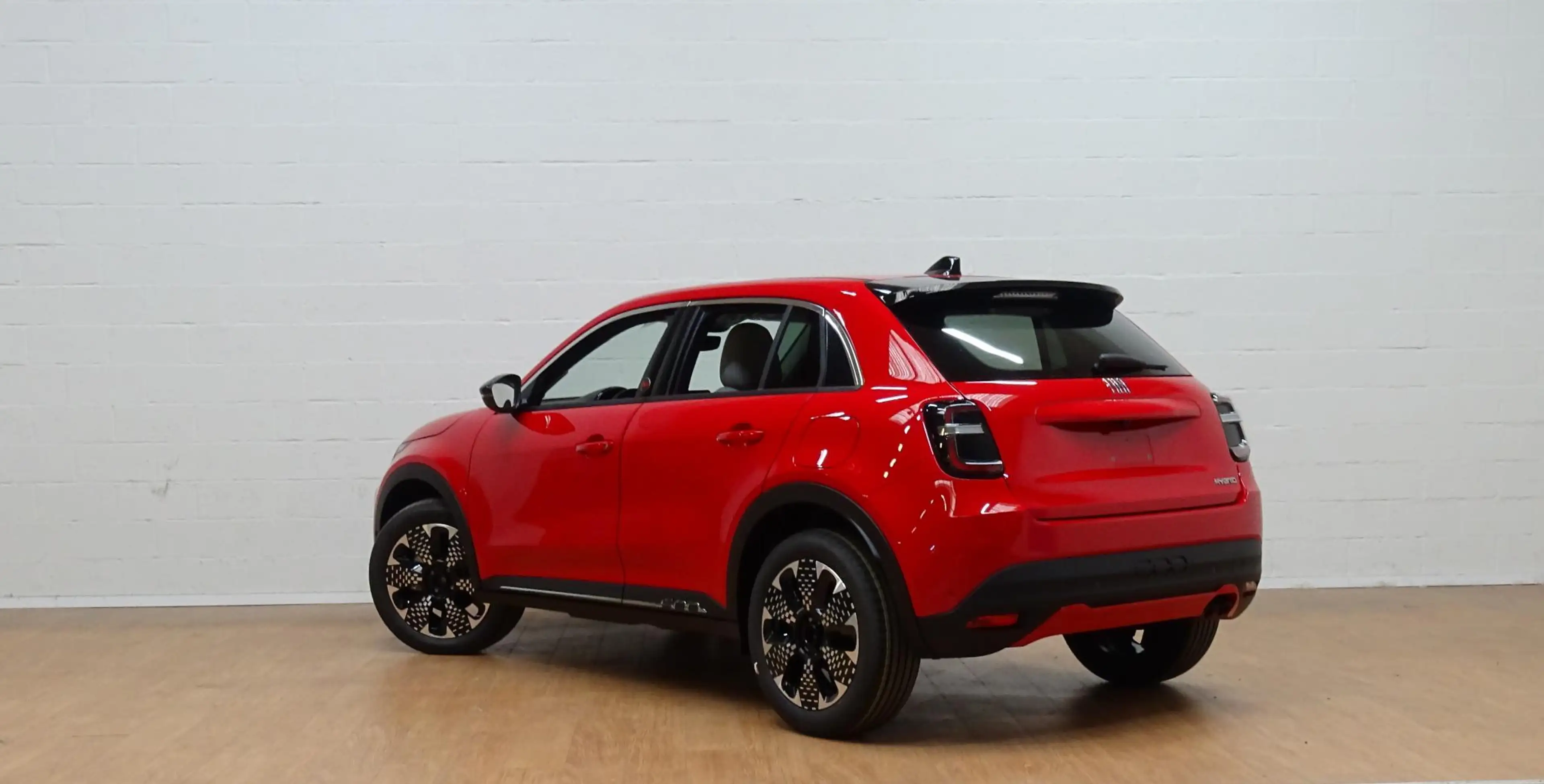 Fiat 600 1.2 Hybrid 145cv DCT La Prima - Red Edition — photo 4