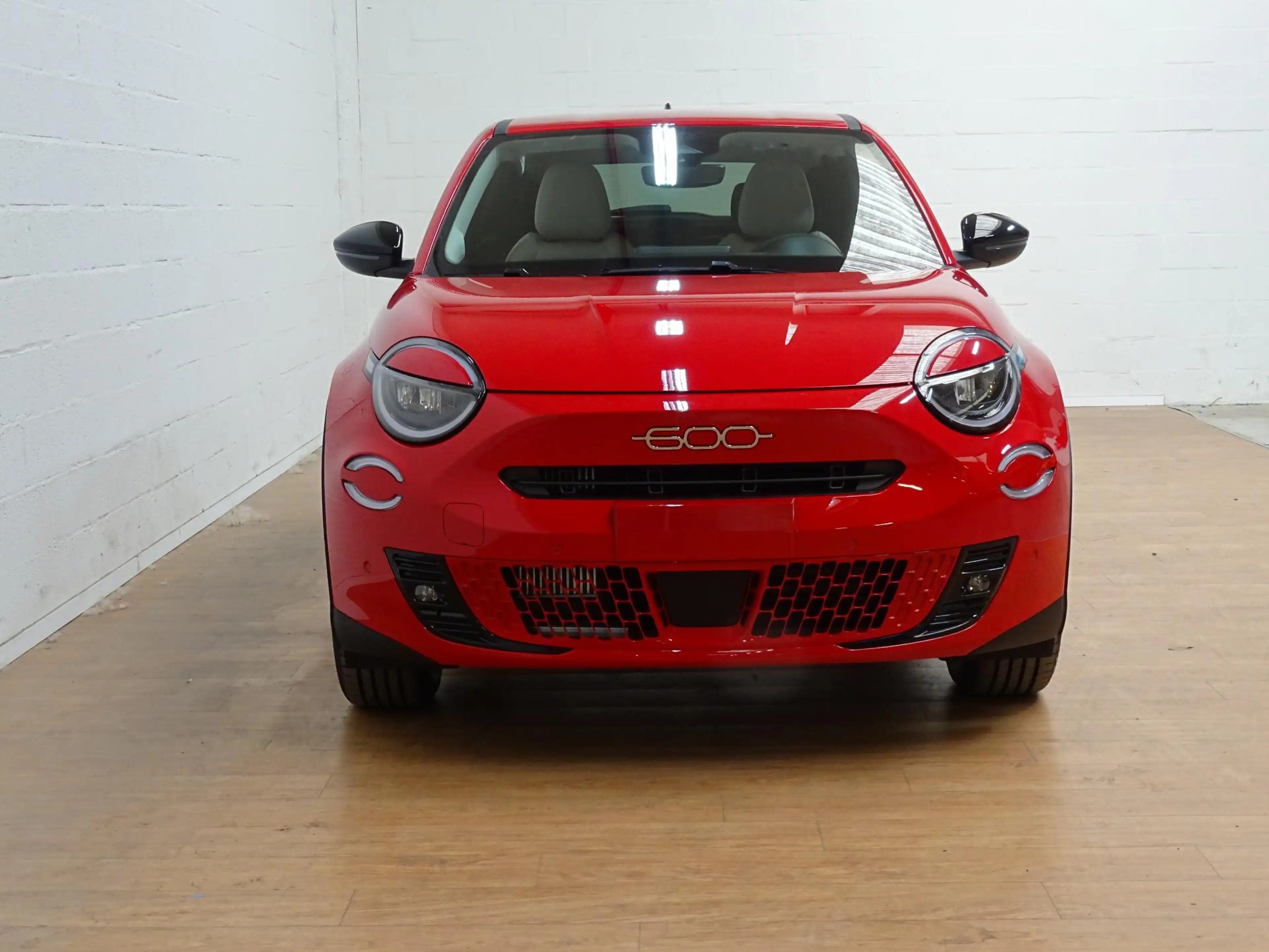 Fiat 600 1.2 Hybrid 145cv DCT La Prima - Red Edition — photo 11