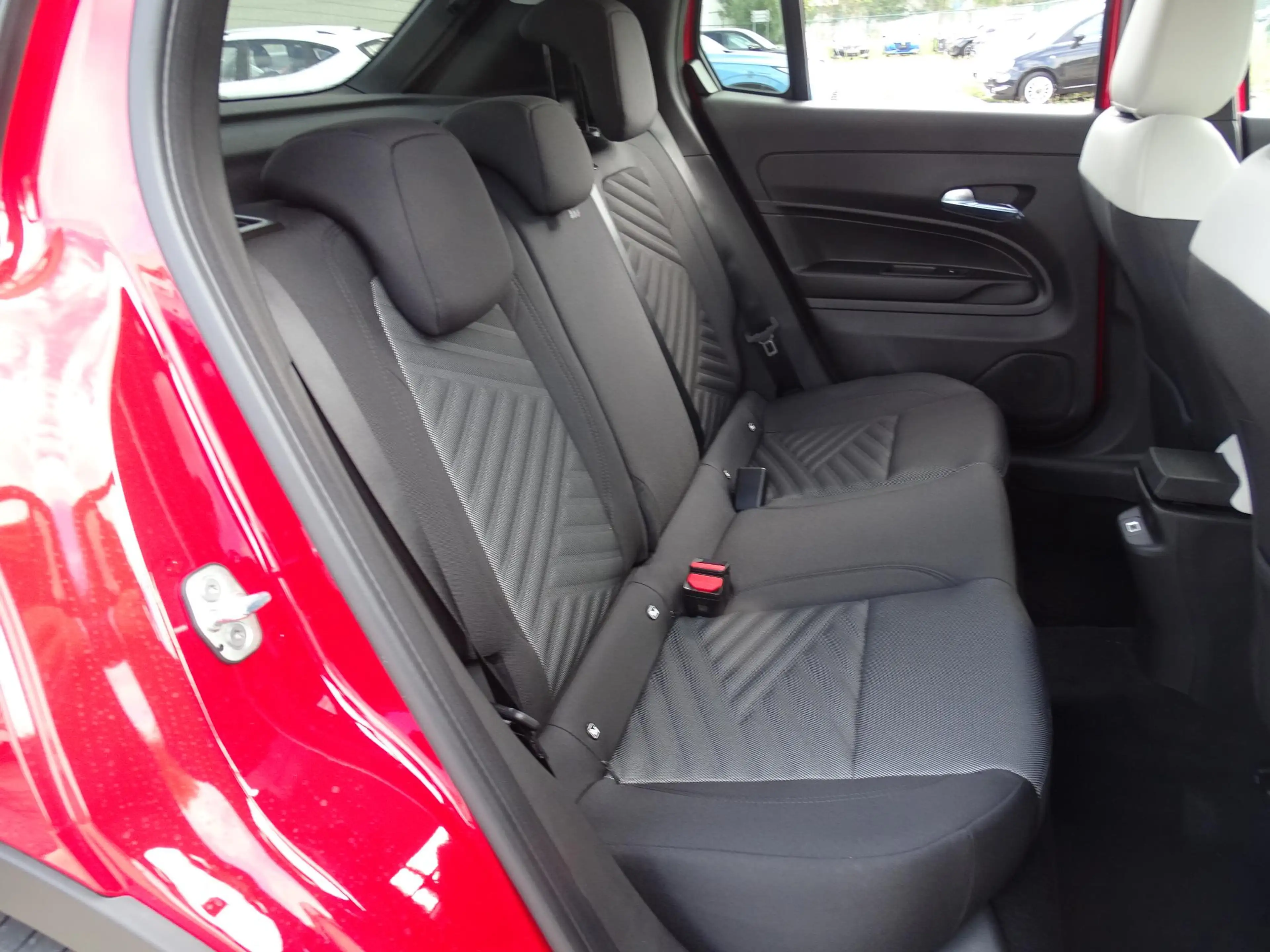 Fiat 600 1.2 Hybrid 145cv DCT La Prima - Red Edition — photo 15