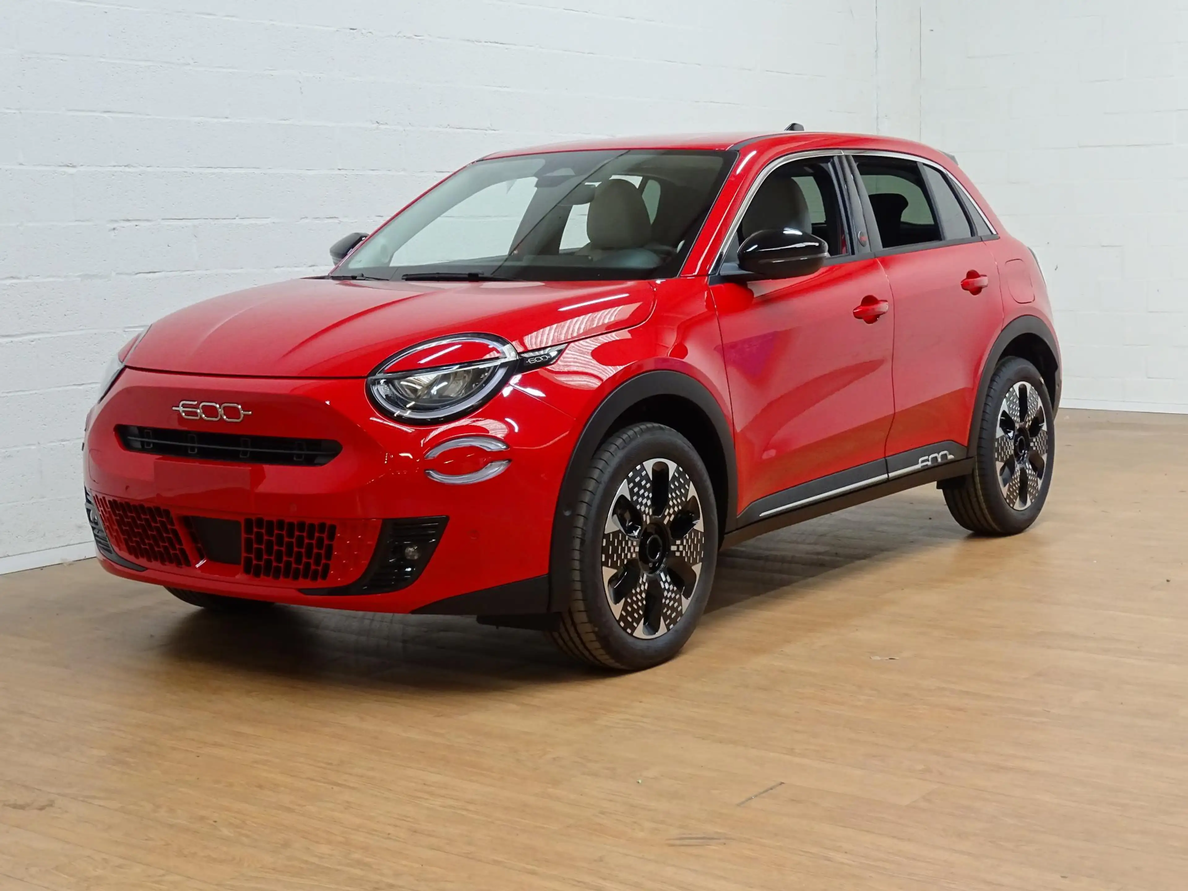 Fiat 600 1.2 Hybrid 145cv DCT La Prima - Red Edition — photo 5