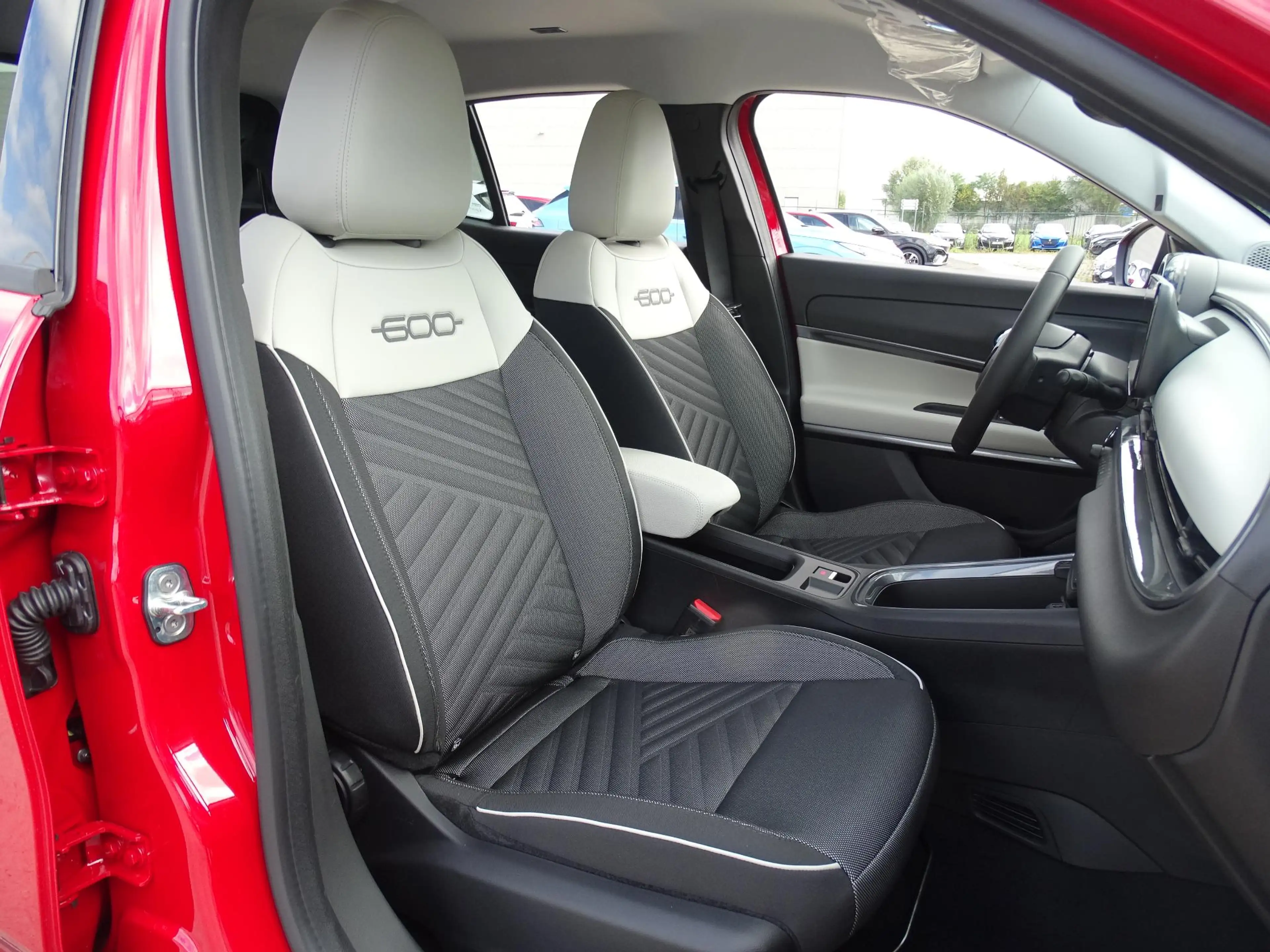 Fiat 600 1.2 Hybrid 145cv DCT La Prima - Red Edition — photo 14