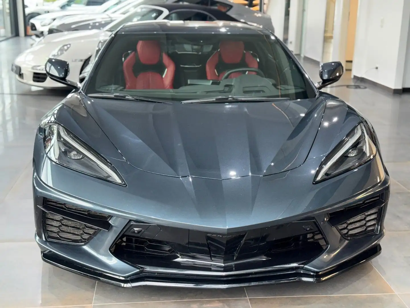 Corvette C8 Stingray 2LT/6.2 V8/Schmidt 21-Zoll/Lift/360° Grigio - 2