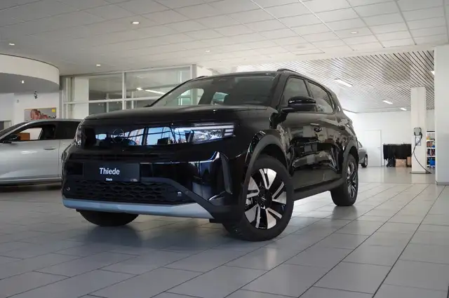 Opel Frontera view 4