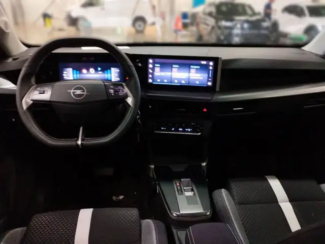 Opel Frontera view 6