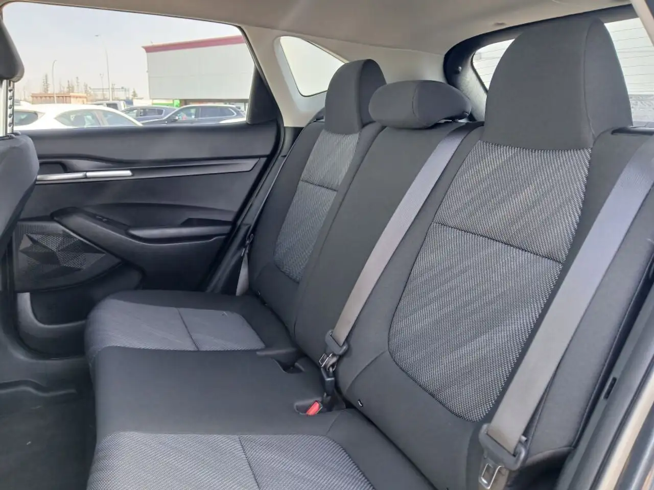 Kia Seltos снимка Kia Seltos