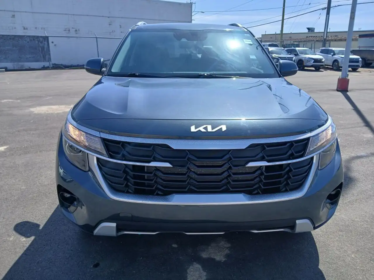 Kia Seltos снимка Kia Seltos