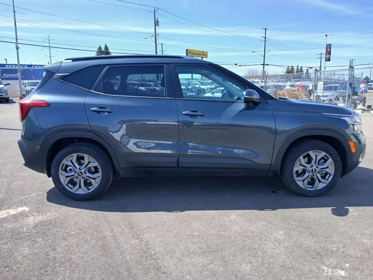 Kia Seltos снимка Kia Seltos