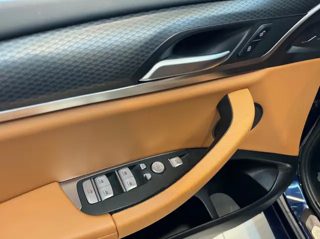 BMW X4 view 7
