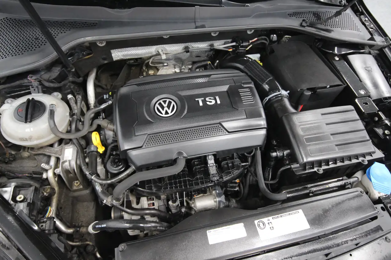 Volkswagen Golf снимка Volkswagen Golf