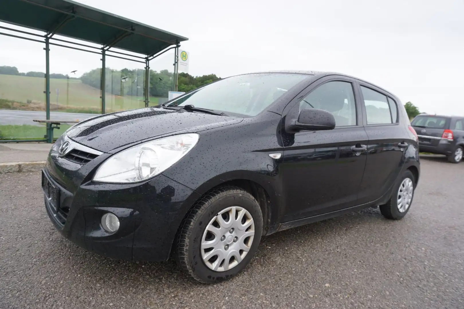Hyundai i20 Life Schwarz - 2
