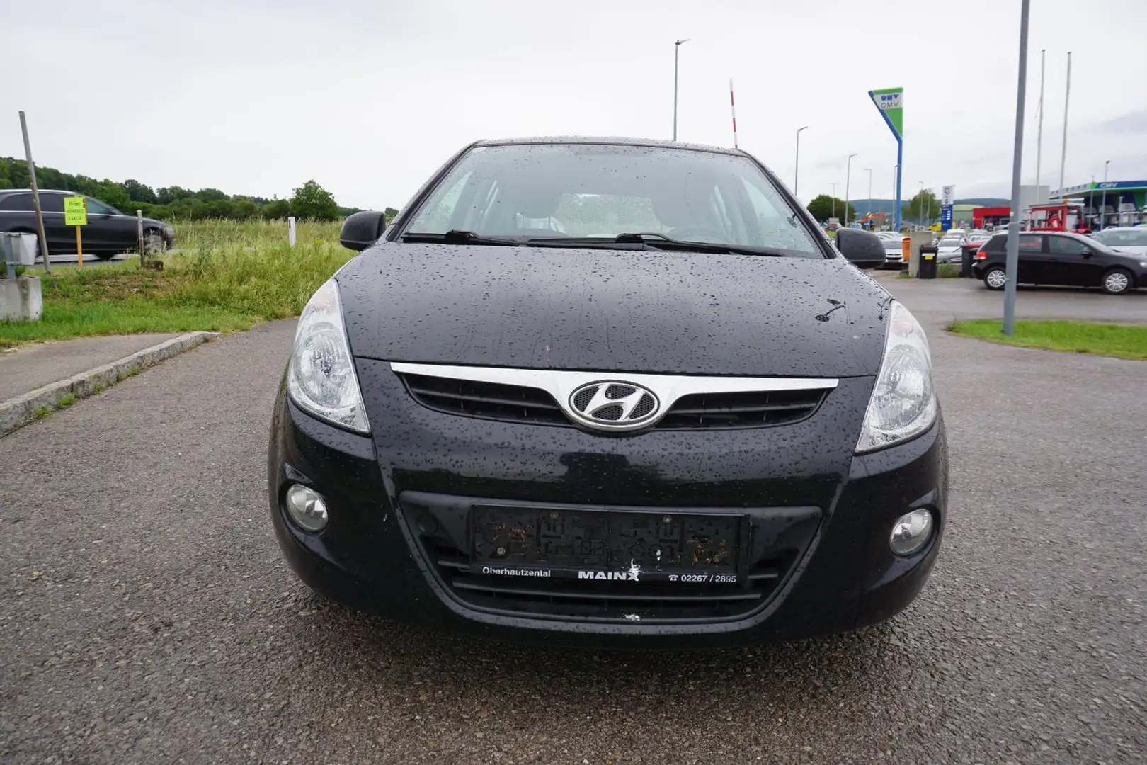 Hyundai i20 Life Schwarz - 1