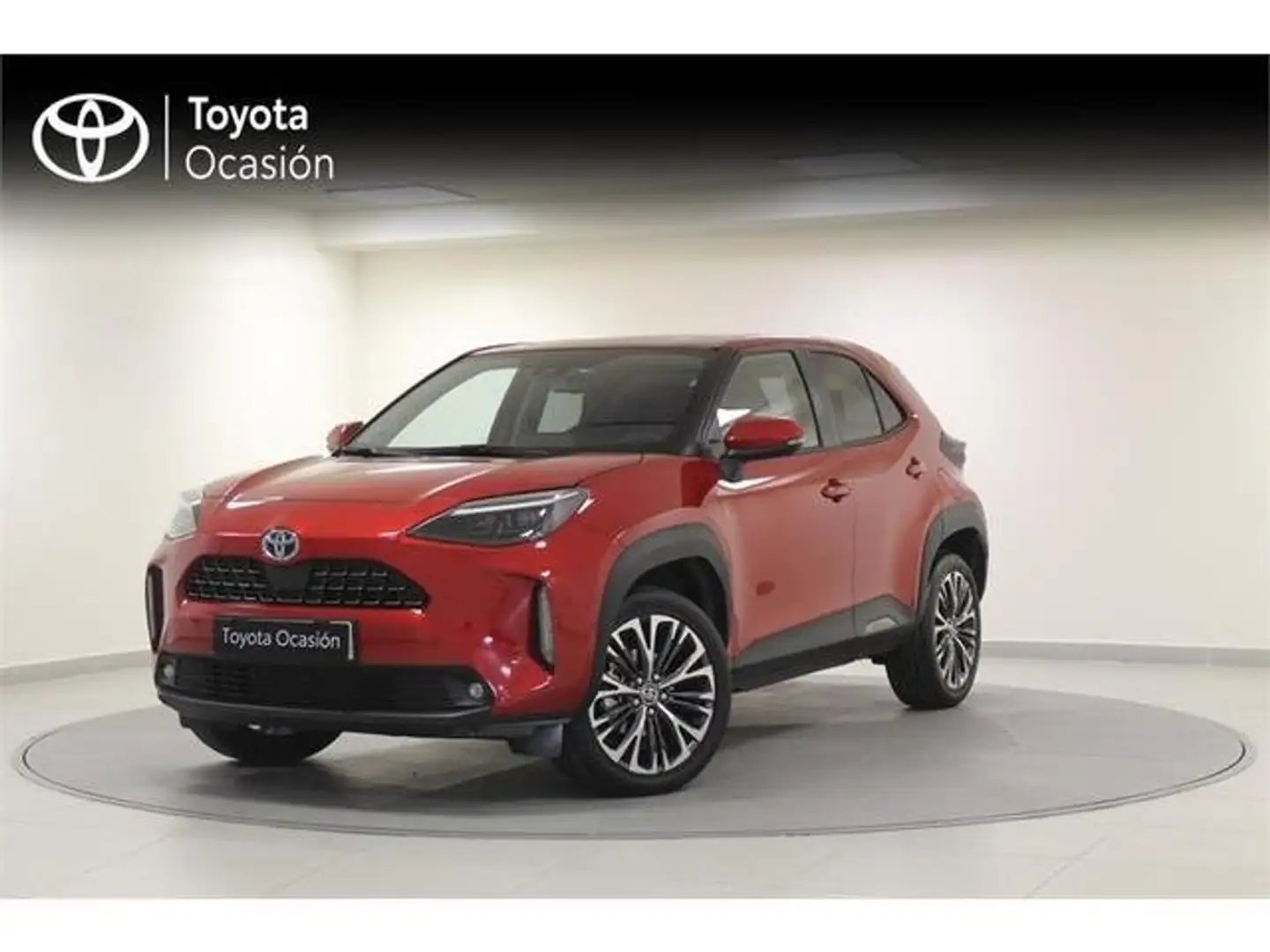 Toyota Yaris Cross 120H Style Rojo - 1