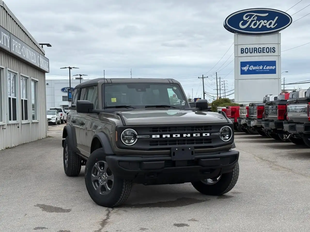 Ford Bronco снимка Ford Bronco