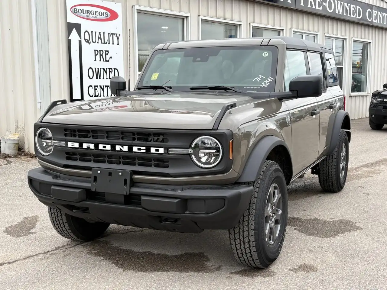 Ford Bronco снимка Ford Bronco
