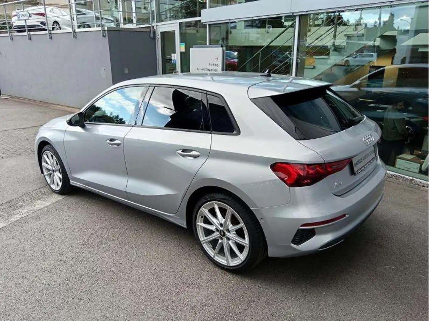 Audi A3 Sportback 35 TDI s-tronic Argent - 2