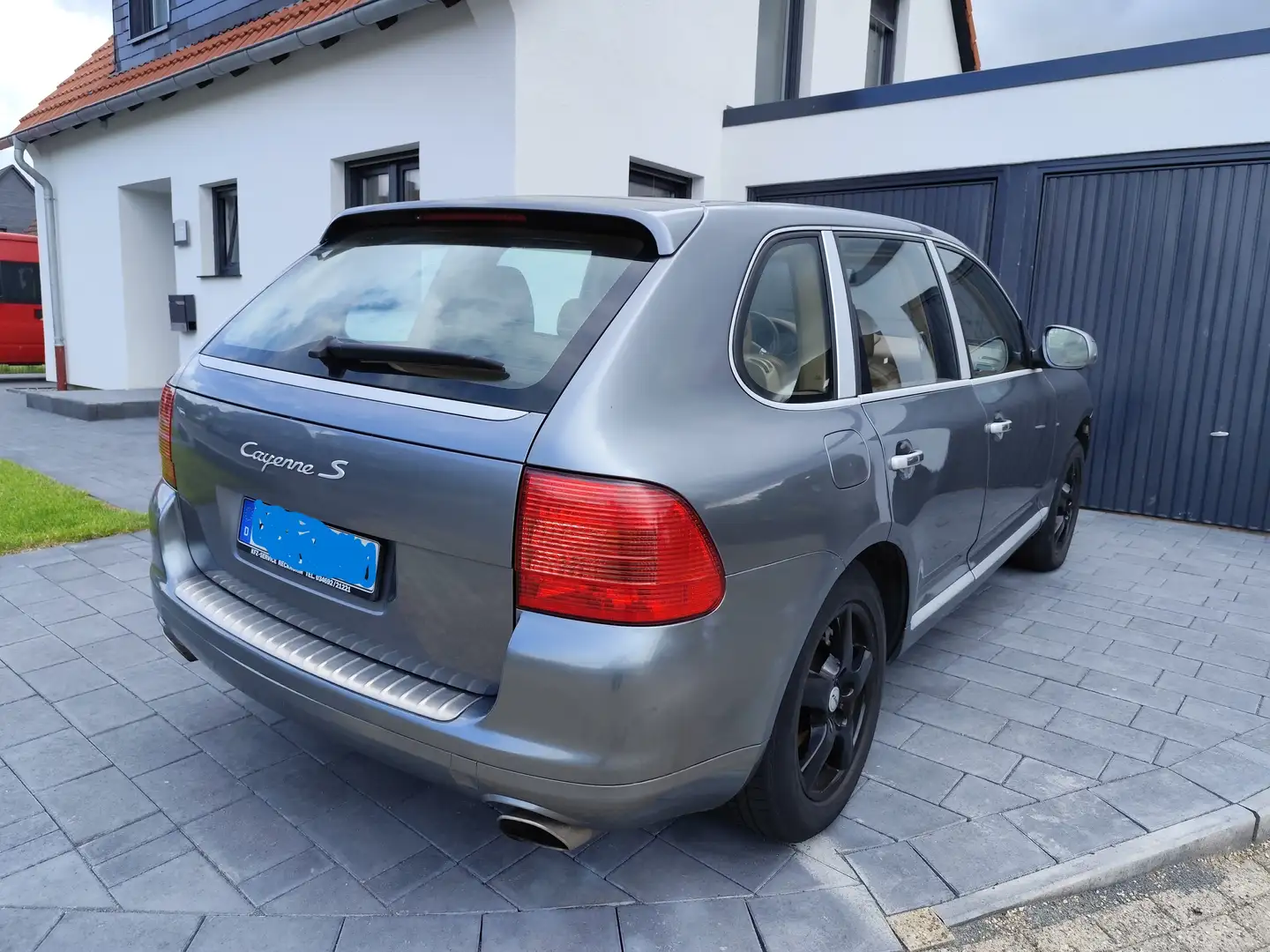 Porsche Cayenne Cayenne S Tiptronic S Grau - 1