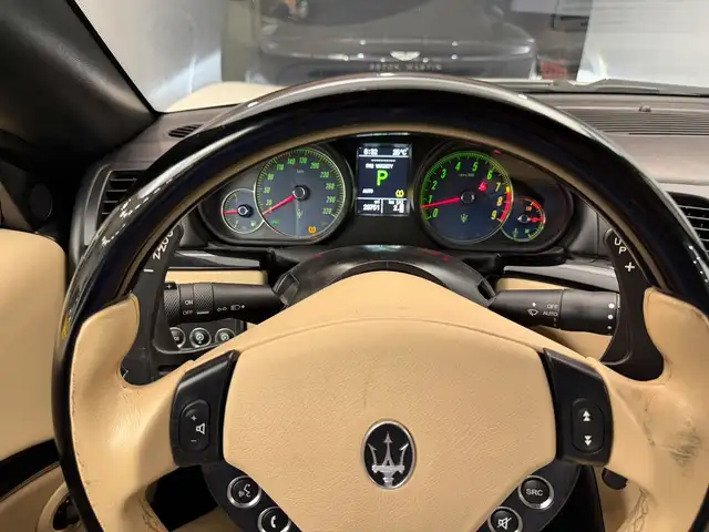 Maserati Grancabrio view 5