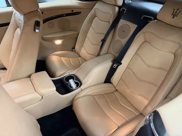 Maserati Grancabrio view 10