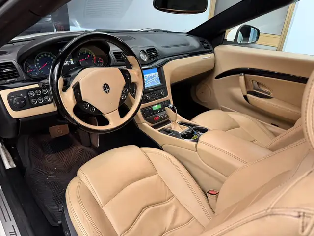Maserati Grancabrio view 6