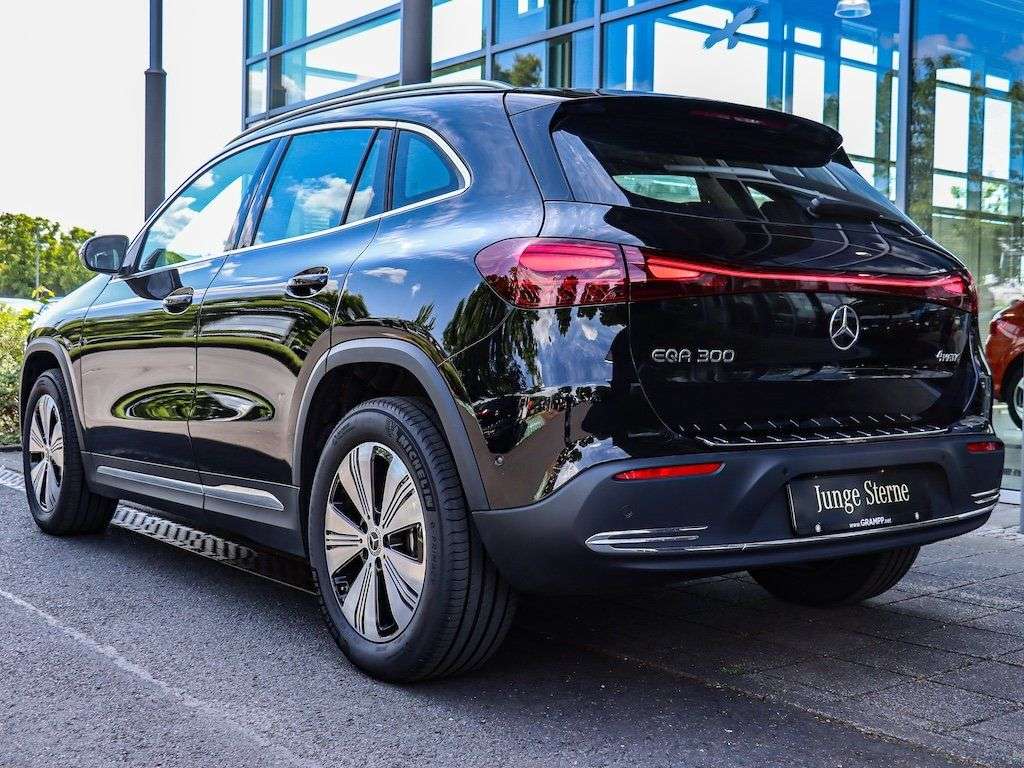 Mercedes-Benz EQA