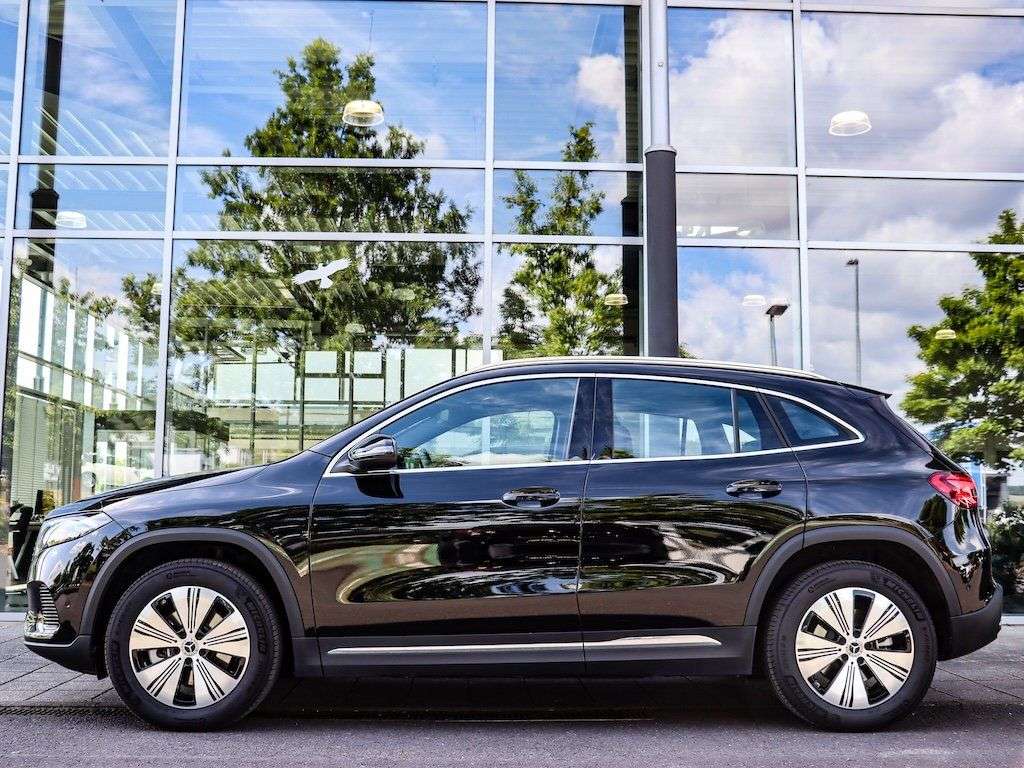 Mercedes-Benz EQA